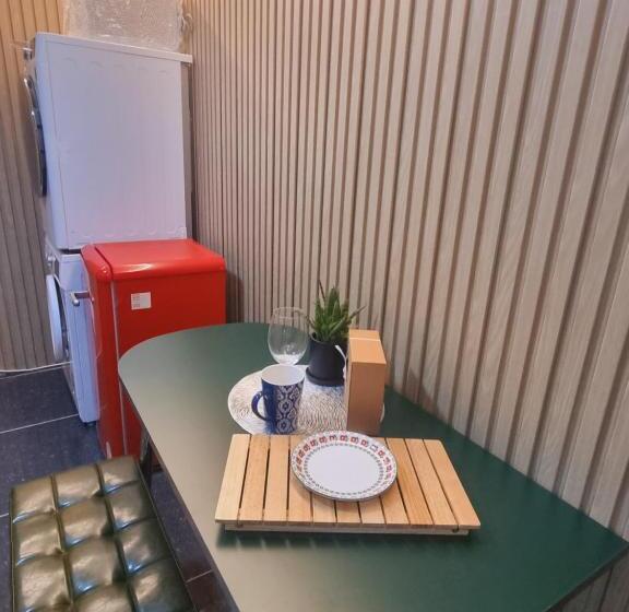 스탠다드 싱글 룸, Space Guesthouse
