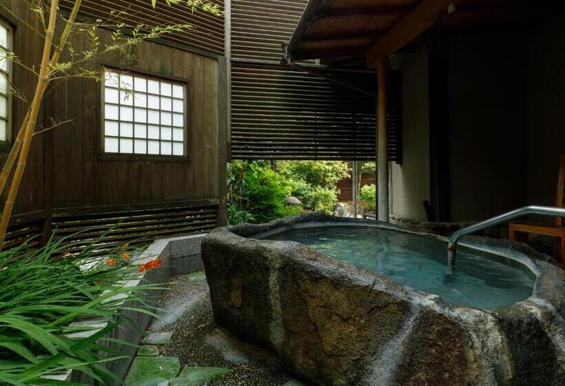 Quarto standard, 越前あわら温泉　つるや