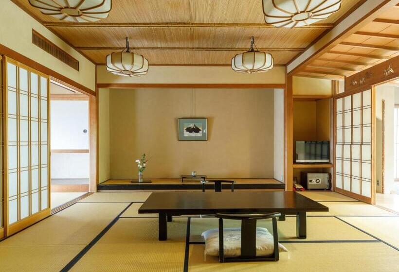 Quarto standard, 越前あわら温泉　つるや