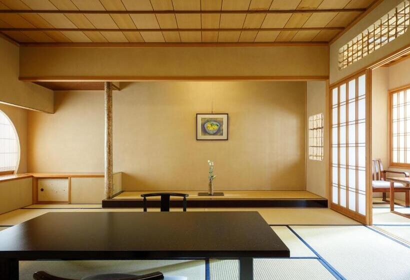 Quarto standard, 越前あわら温泉　つるや