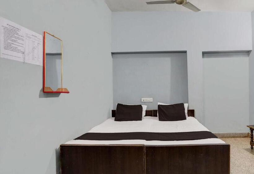 חדר קלאסי לשלושה, Spot On Sky Blue Hotel 2