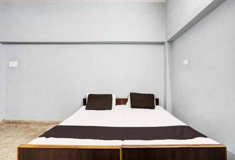 חדר קלאסי לשלושה, Spot On Sky Blue Hotel 2