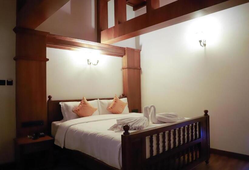 غرفة قياسية, Surya Heritage Hotel Kerala