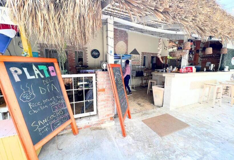 آپارتمان 1 خوابه, Atlantic Suites Great Location Beach, Restaurants And Bars