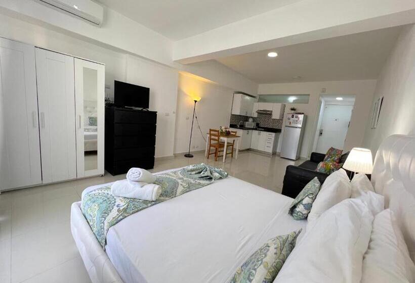 سوییت, Atlantic Suites Great Location Beach, Restaurants And Bars