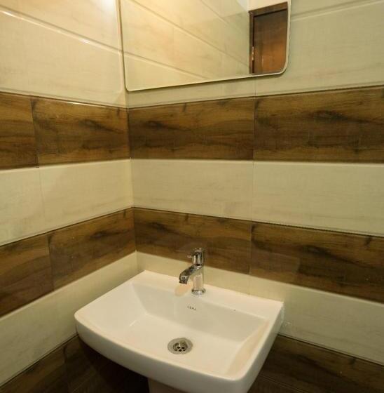 חדר סטנדרט, Ek Residency