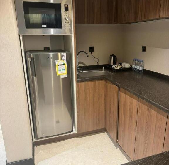 2ベッドスイートルーム, ايليت الخالدية