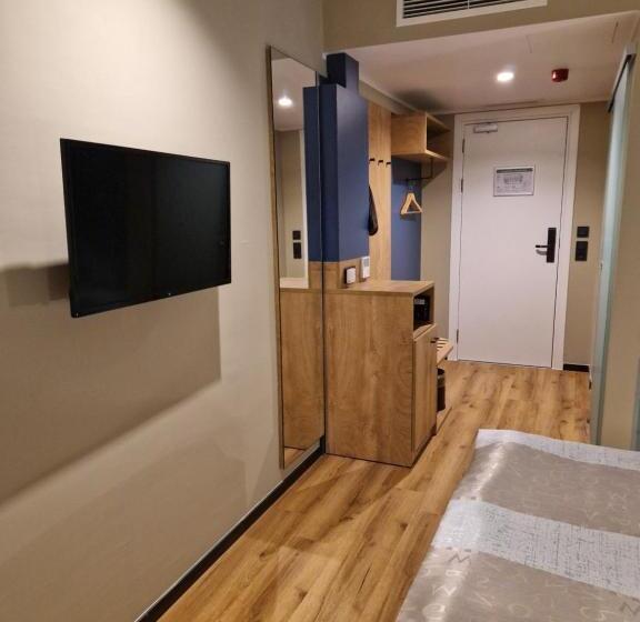 اتاق استاندارد, Wehra