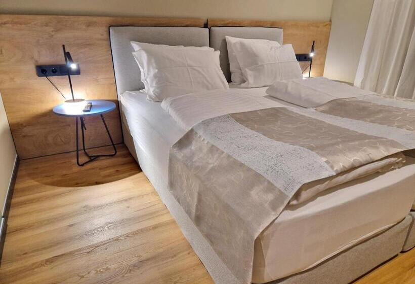 اتاق استاندارد, Wehra