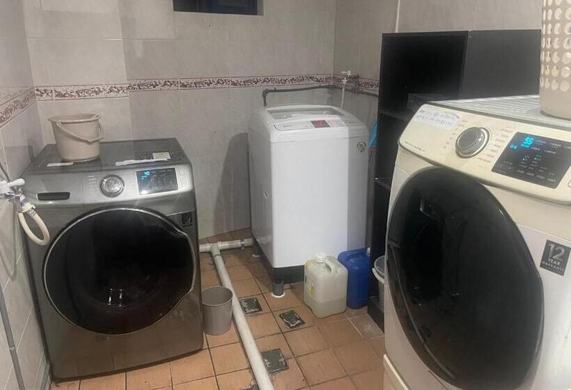 اتاق خانوادگی, Hanra Guesthouse