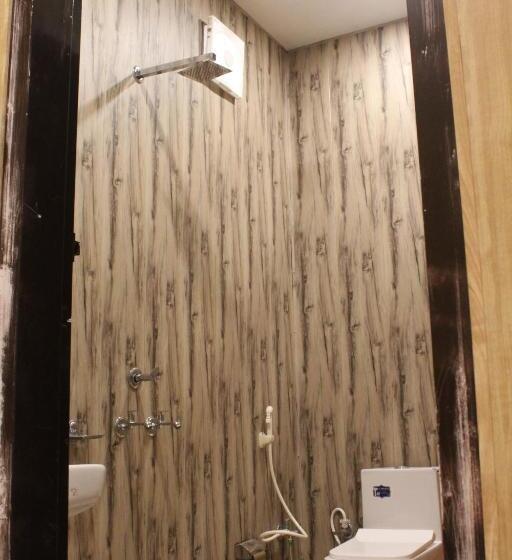 غرفة قياسية, Wildhawk Adventure Near Delhi Ncr