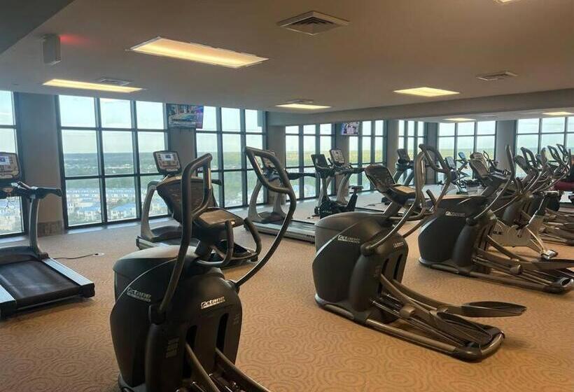 带3个卧室的公寓, The Bluebird Oba At Phoenix West Ii