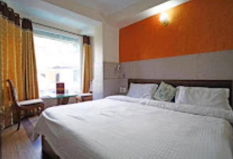 Номер Deluxe, Anupam Resort Dharamshala