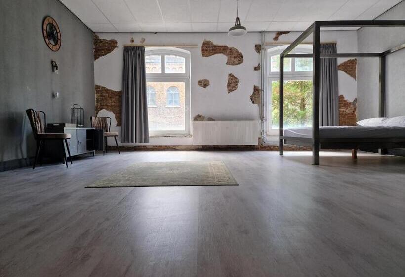 Четырехместный Номер Стандарт, B&b  T Kloaster Kamer De Fabriek
