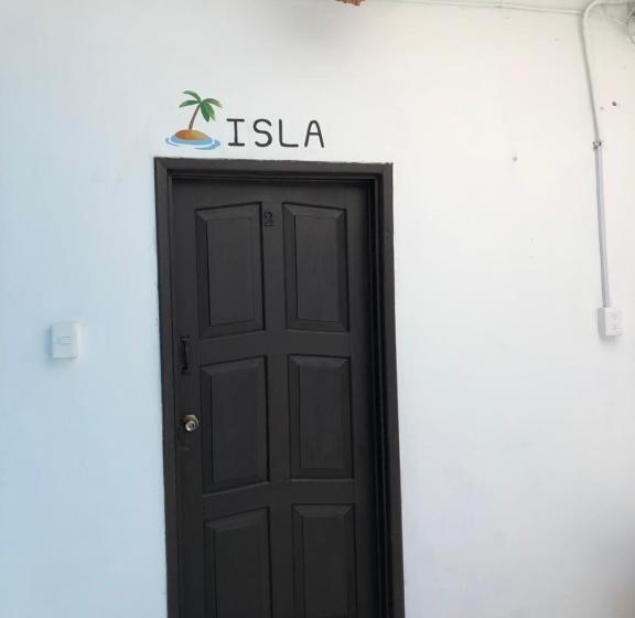 Economy Triple Room, Posada Dora