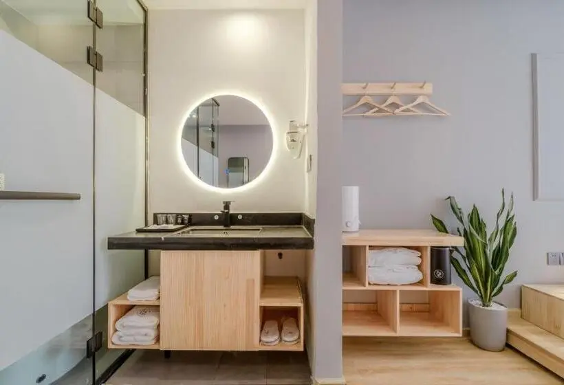 Standard-huone, Shangri La Jinwushe Boutique Inn