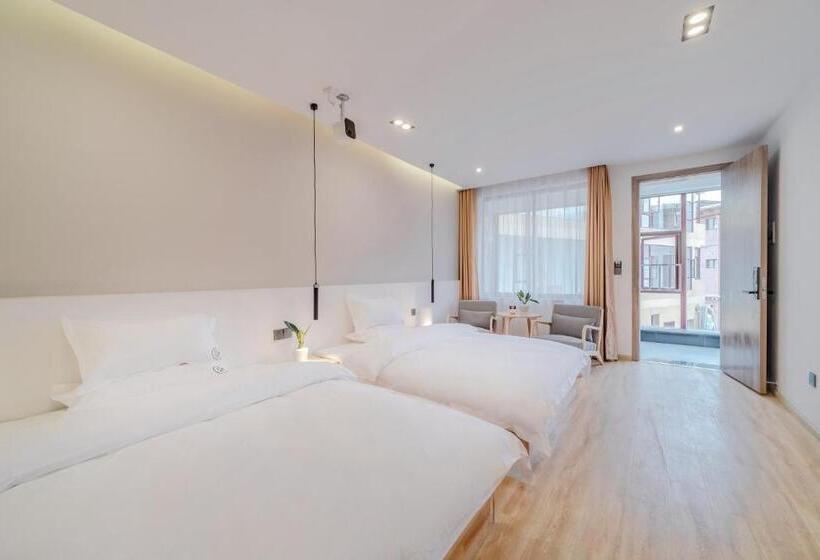 اتاق استاندارد, Shangri La Jinwushe Boutique Inn