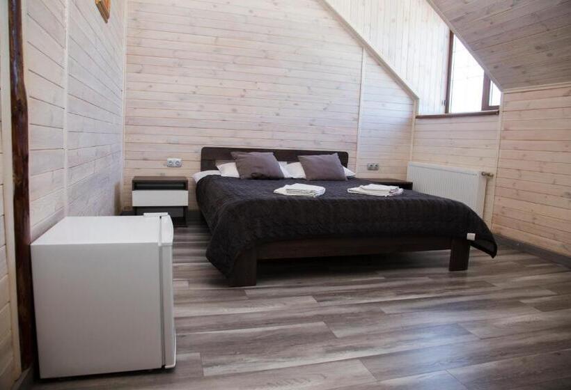 اتاق استاندارد, готель бережани