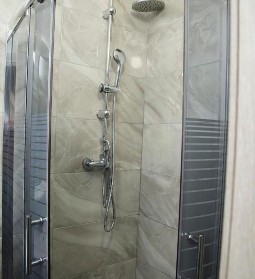 اتاق استاندارد, готель бережани