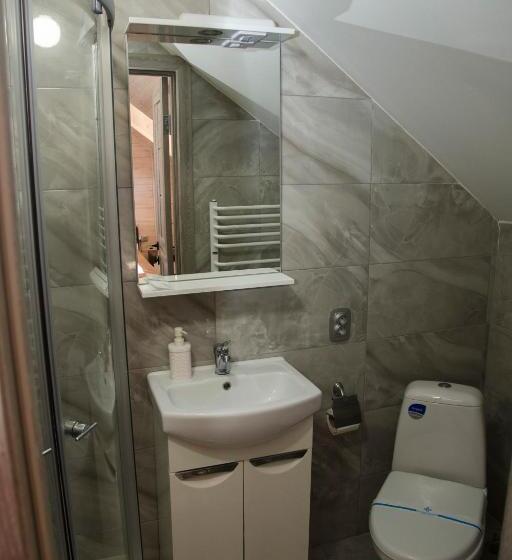 Economy Kamer, готель бережани