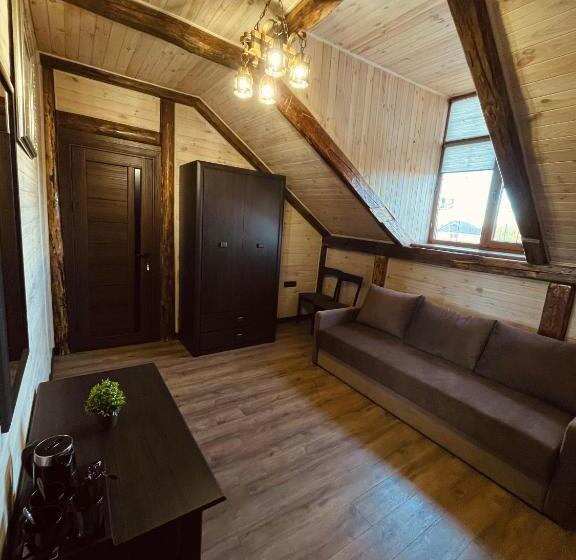 آپارتمان سوپریور 1 خوابه, готель бережани