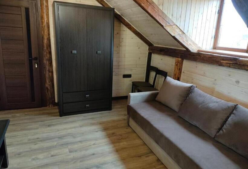 سوییت, готель бережани