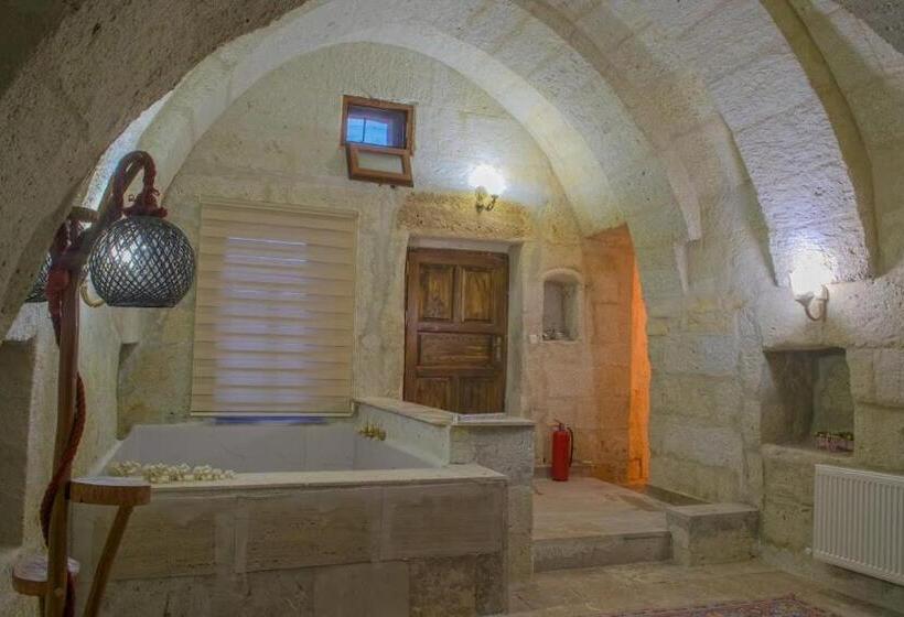 اتاق استاندارد با تخت بزرگ, Ada Family Suite