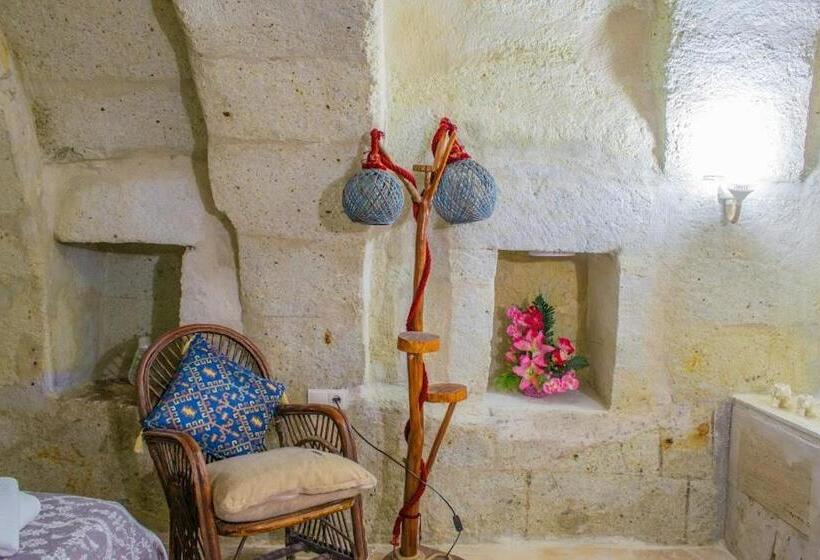 اتاق استاندارد با تخت بزرگ, Ada Family Suite