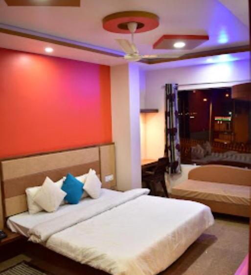 Quarto Deluxe, Jyoti Palace