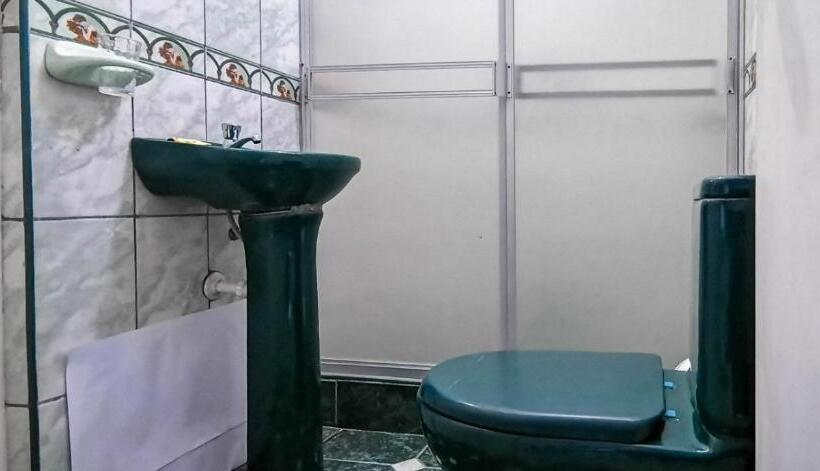 اتاق استاندارد سه نفره, Keymar Spa