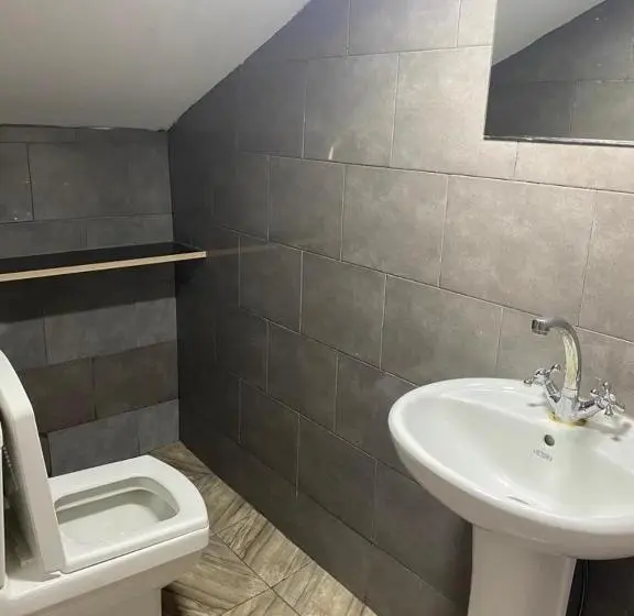 اتاق استاندارد, Kiev