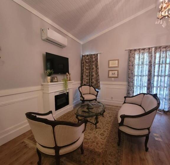 Номер Superior Кровать Кинг, La Belle Provence