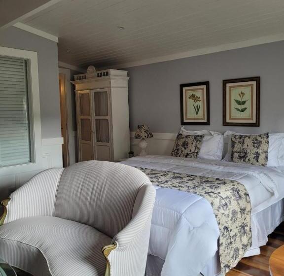 Номер Superior Кровать Кинг, La Belle Provence