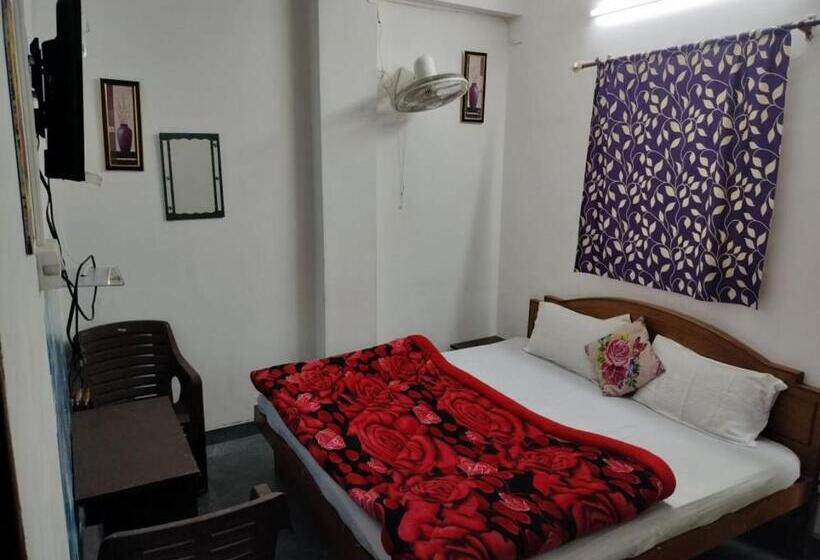 스탠다드 룸, Sheetal Homestay, Kasauli