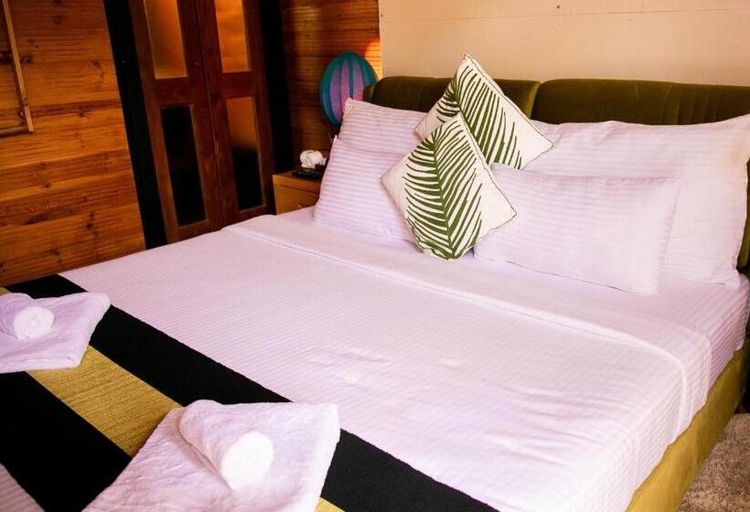 配有游泳池的小型套房, O2 Villas Resort & Spa, Ella