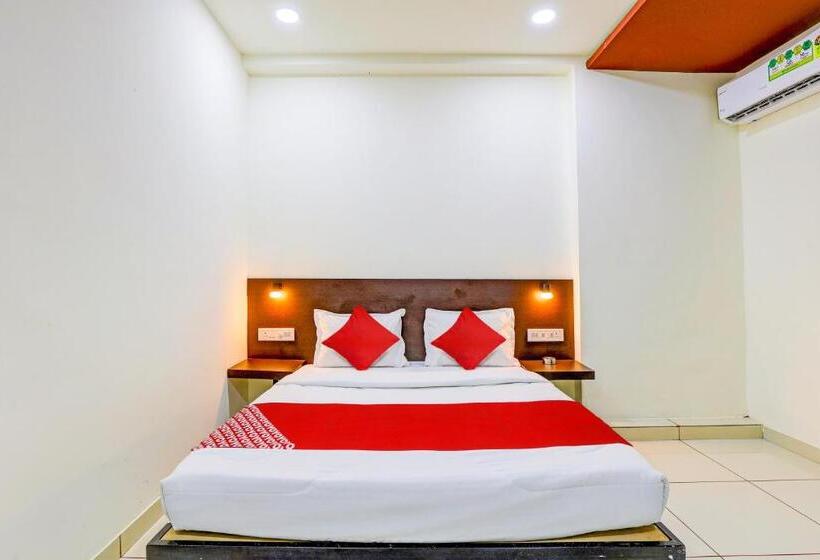 غرفة كلاسيكية ثلاثية, Oyo Flagship Hotel Aanand Rooms