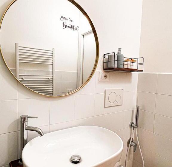اتاق استاندارد, Ciao Bella Roma Airport Guesthouse