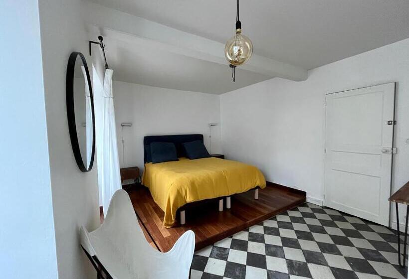 חדר סטנדרט, Le Creux Des Grives