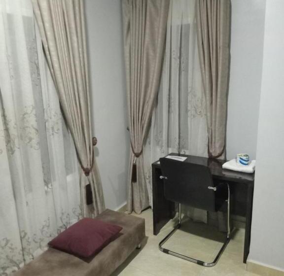 اتاق استاندارد با تخت بزرگ, Od V!ck S Classic, Wuse 2 Extension, Upscale Jahi District Wifi,24hr Power,security, Dstv