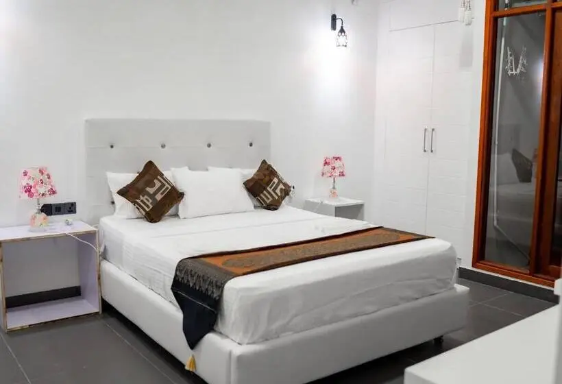 اتاق استاندارد با بالکن, Silver Oasis Maldives