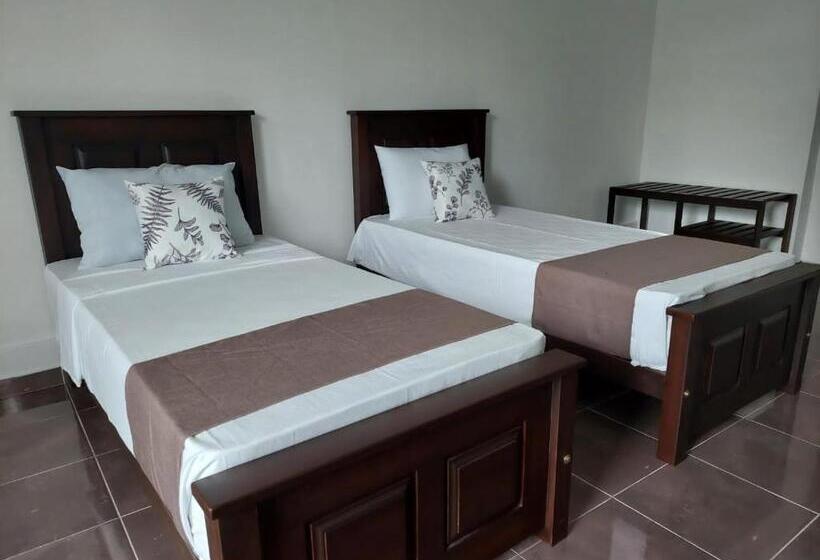 デラックスルーム, The Flower Villa