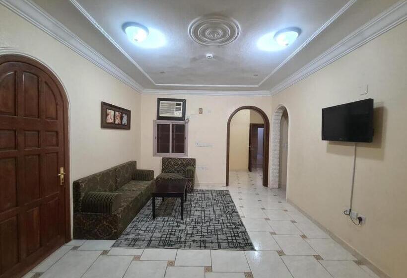 Huoneisto 3 Makuuhuonetta, شقق درة الصالحين