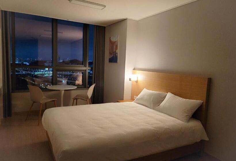 Quarto Estandar, Dahlbit Stay