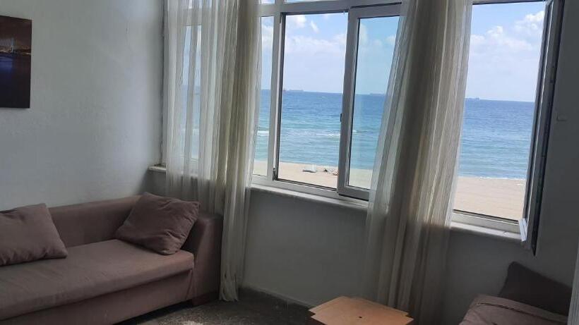 غرفة قياسية, Deni̇z Yildizi