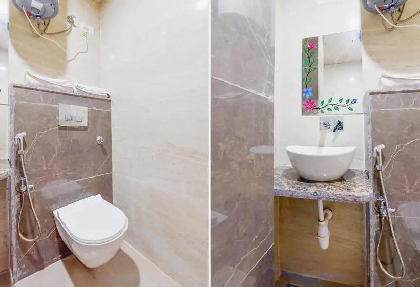 スーペリアールーム, Fabhotel Bohra International