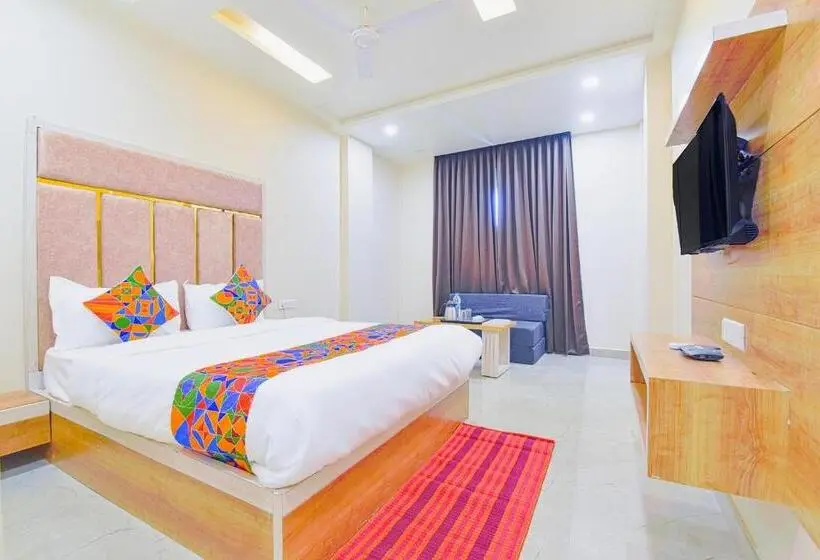 スーペリアールーム, Fabhotel Bohra International