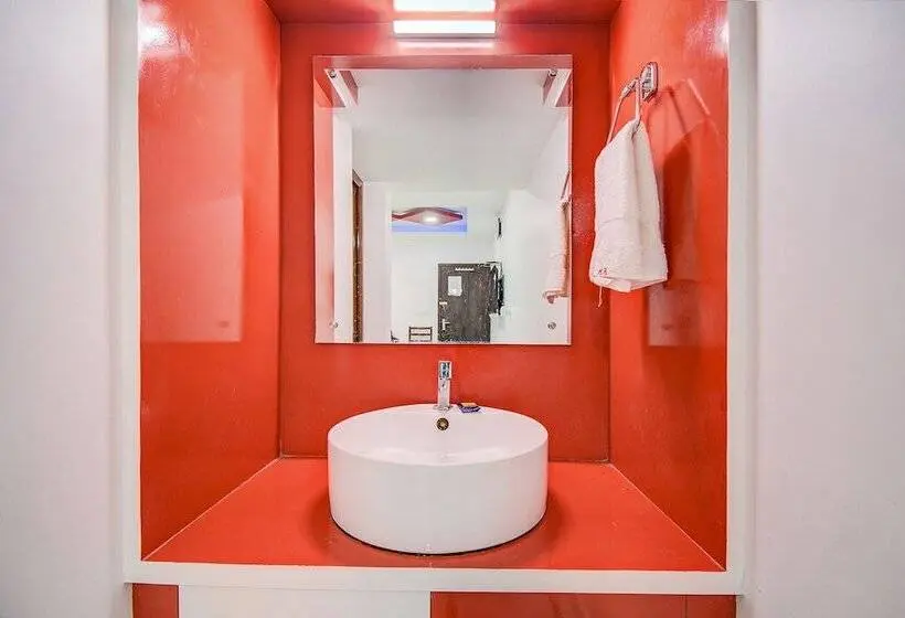 デラックスルーム, Fabhotel Bohra International