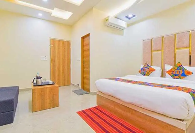 デラックスルーム, Fabhotel Bohra International