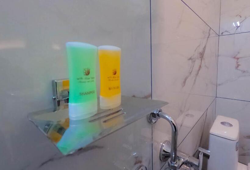 디럭스 룸, A S Manzil Lounge