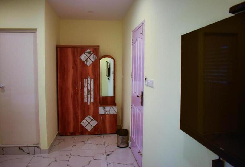 디럭스 룸, A S Manzil Lounge